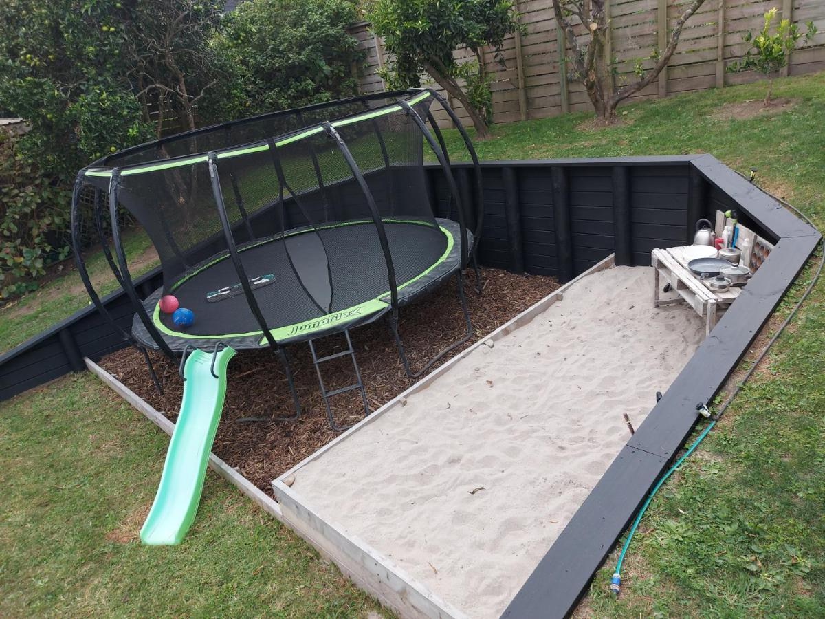 Guest House On Plummers Point Tauranga Exterior foto
